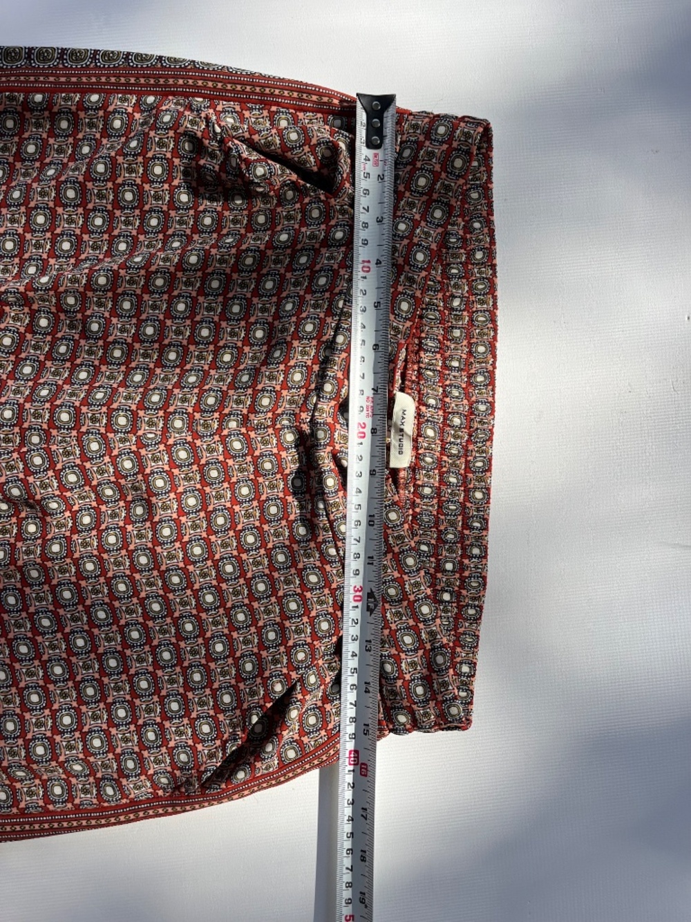 Max Studio red geometric print wide-leg cropped pants size Medium - Picture 4 of 7
